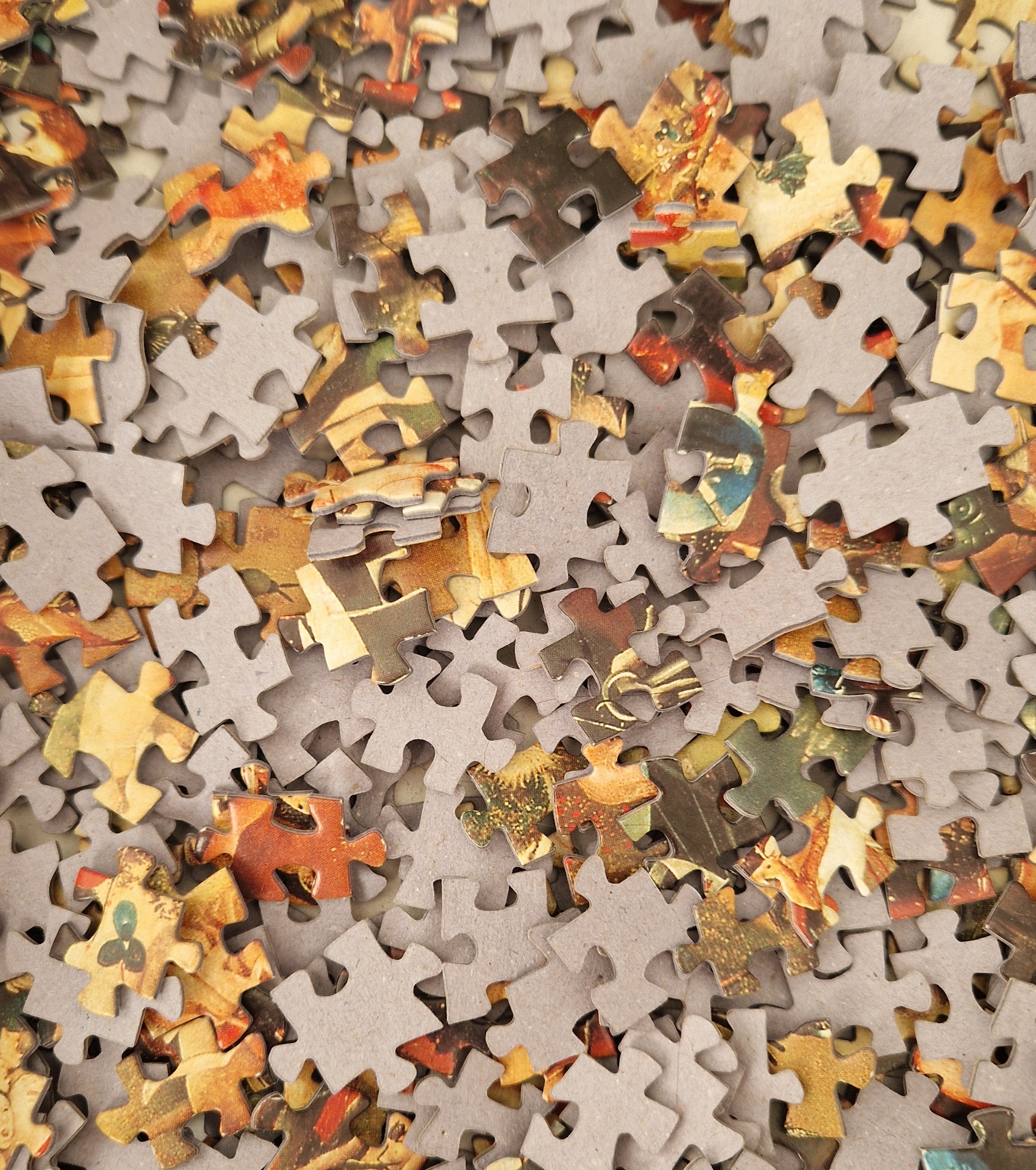 É COMO MONTAR UM PUZZLE DE 2000 PEÇAS